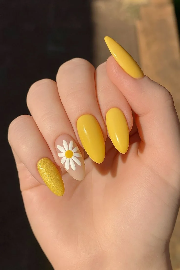 Sunshine Daisy Sparkle