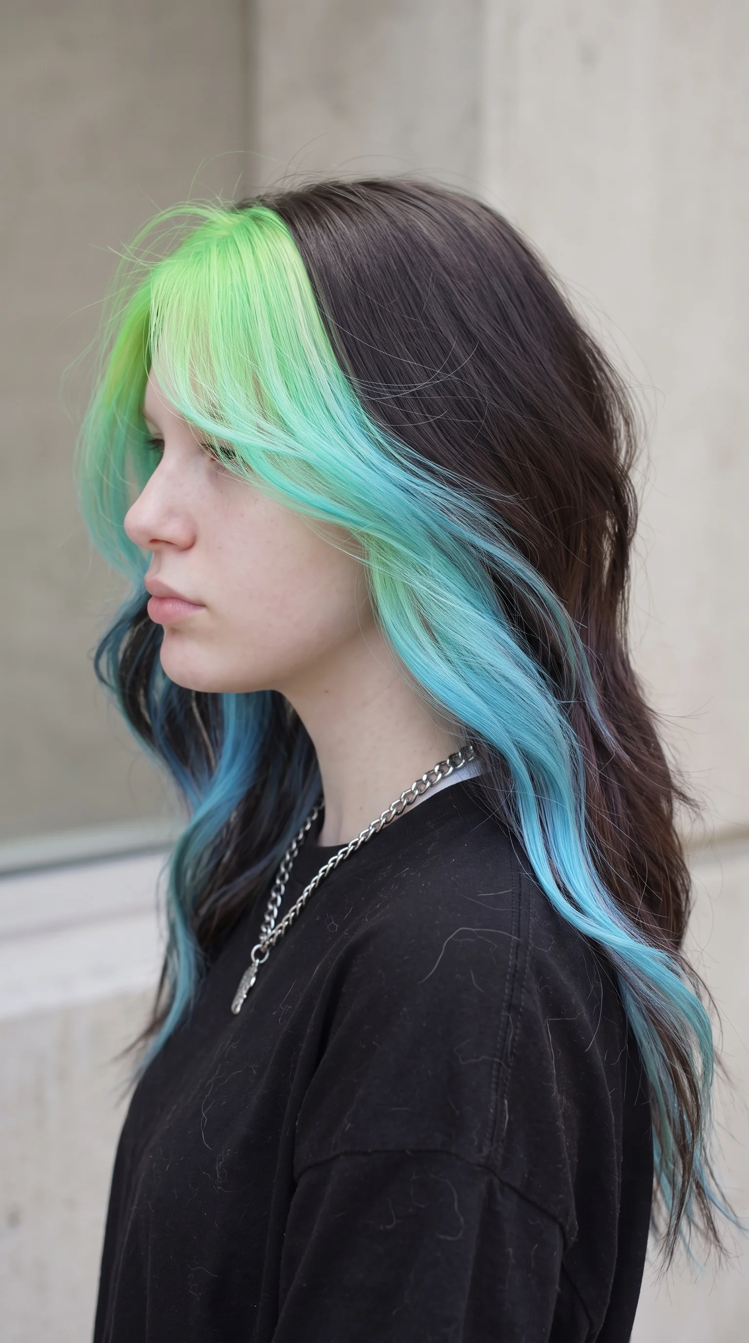 Mint-to-Aqua Money Piece Hair Tint Color