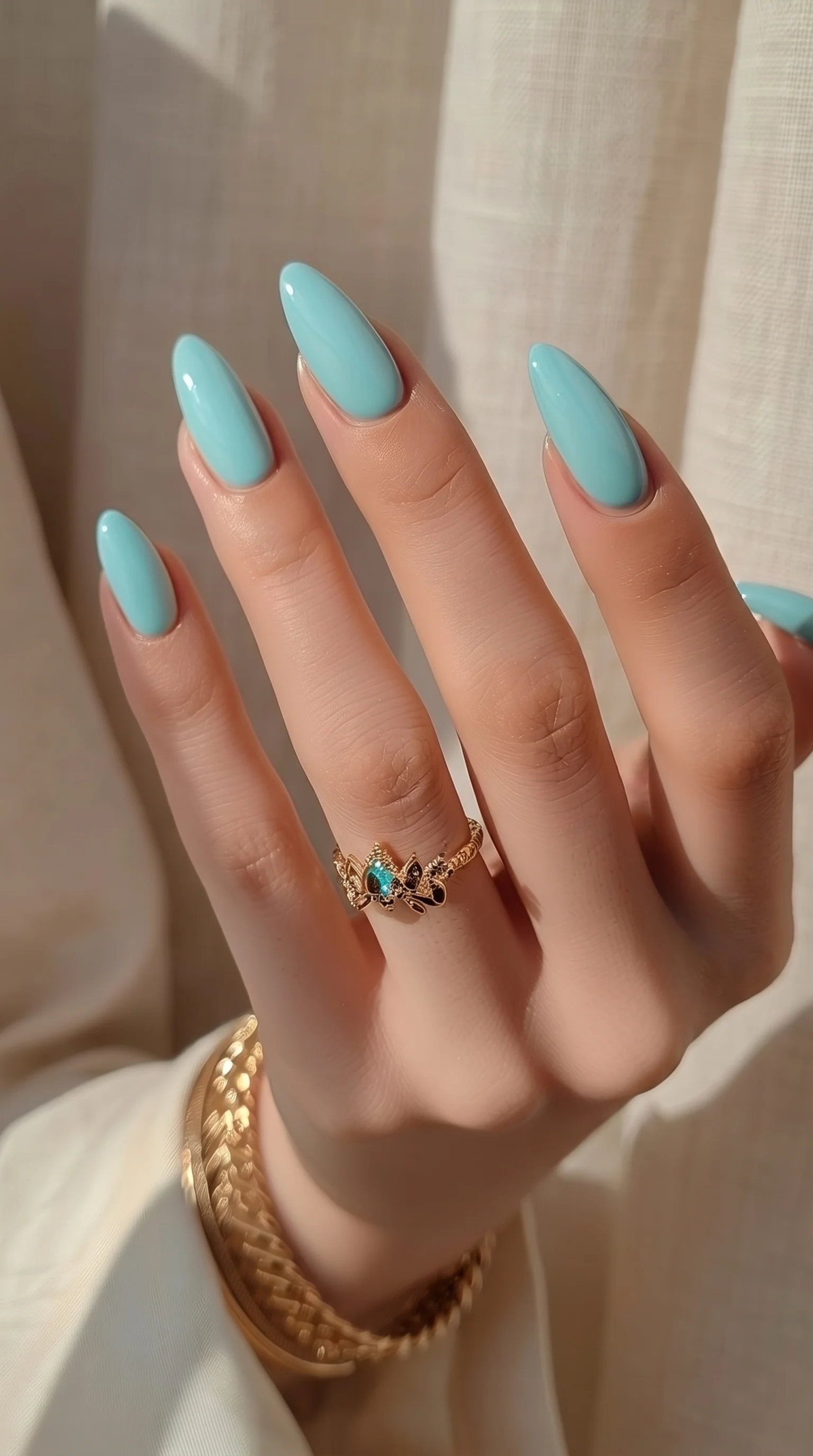 Tiffany Mint Almond Summer Nails