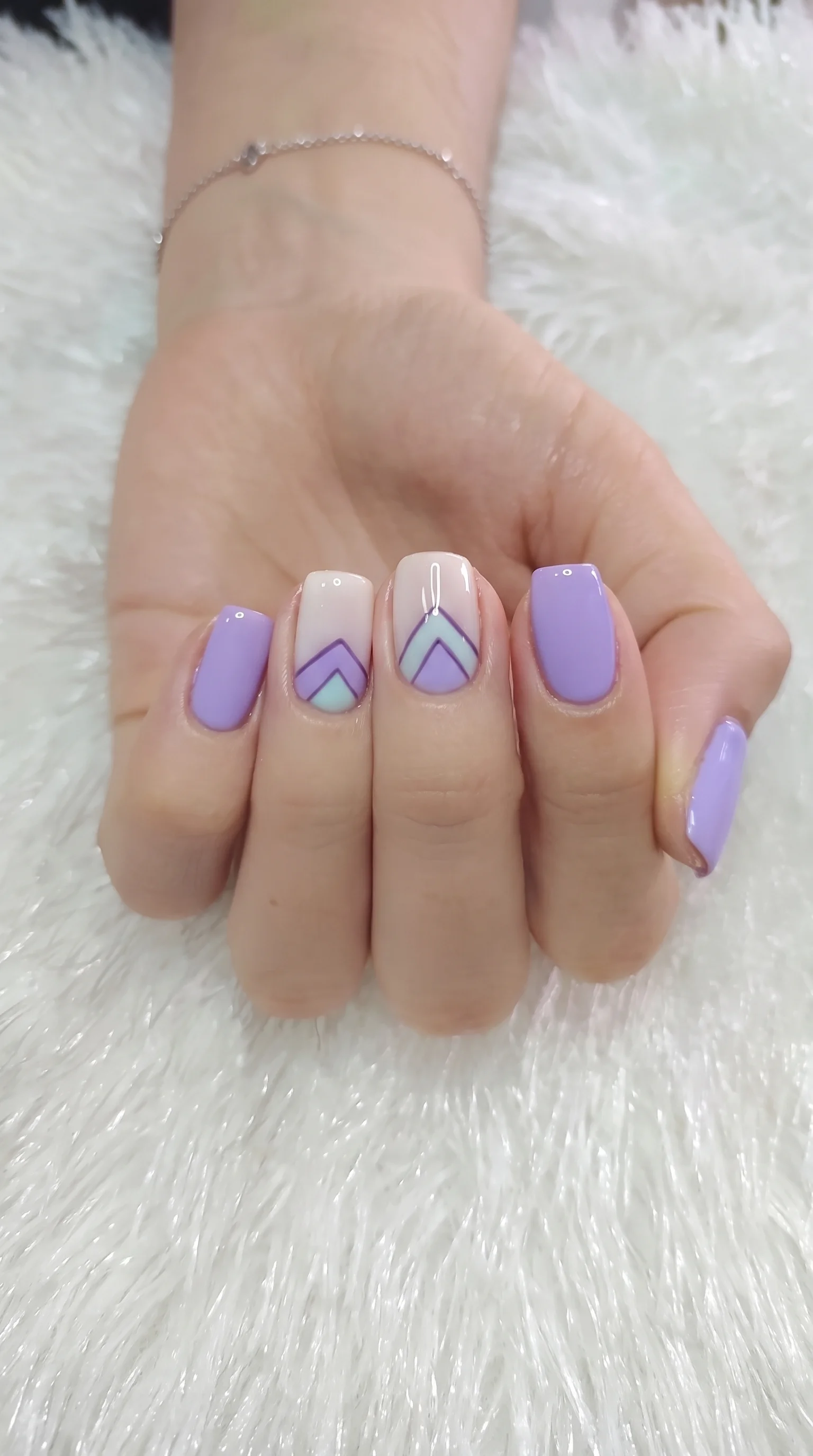 The Geometric Lilac & Mint Chevron August Nail Design